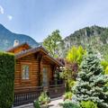 Chalet De Roquefolle, Meublé